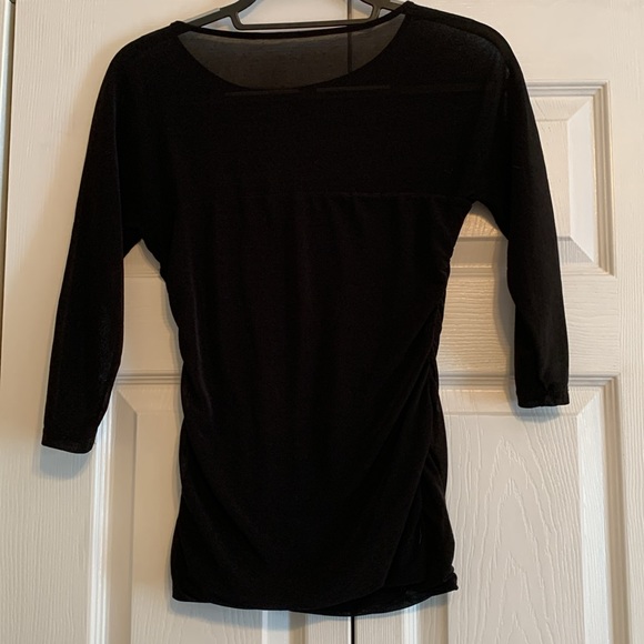 FREE WITH PURCHASE***** H&M Dressy blouse with 3 quarter sleeves, size XS, EUC - Picture 2 of 7